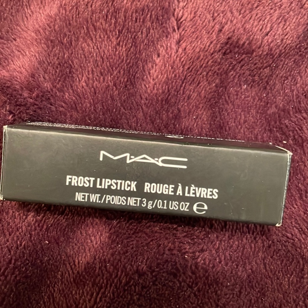 Mac lipstick